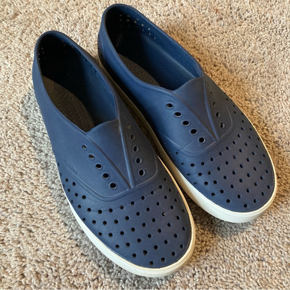 Native Shoes Navy Slip On Size 10